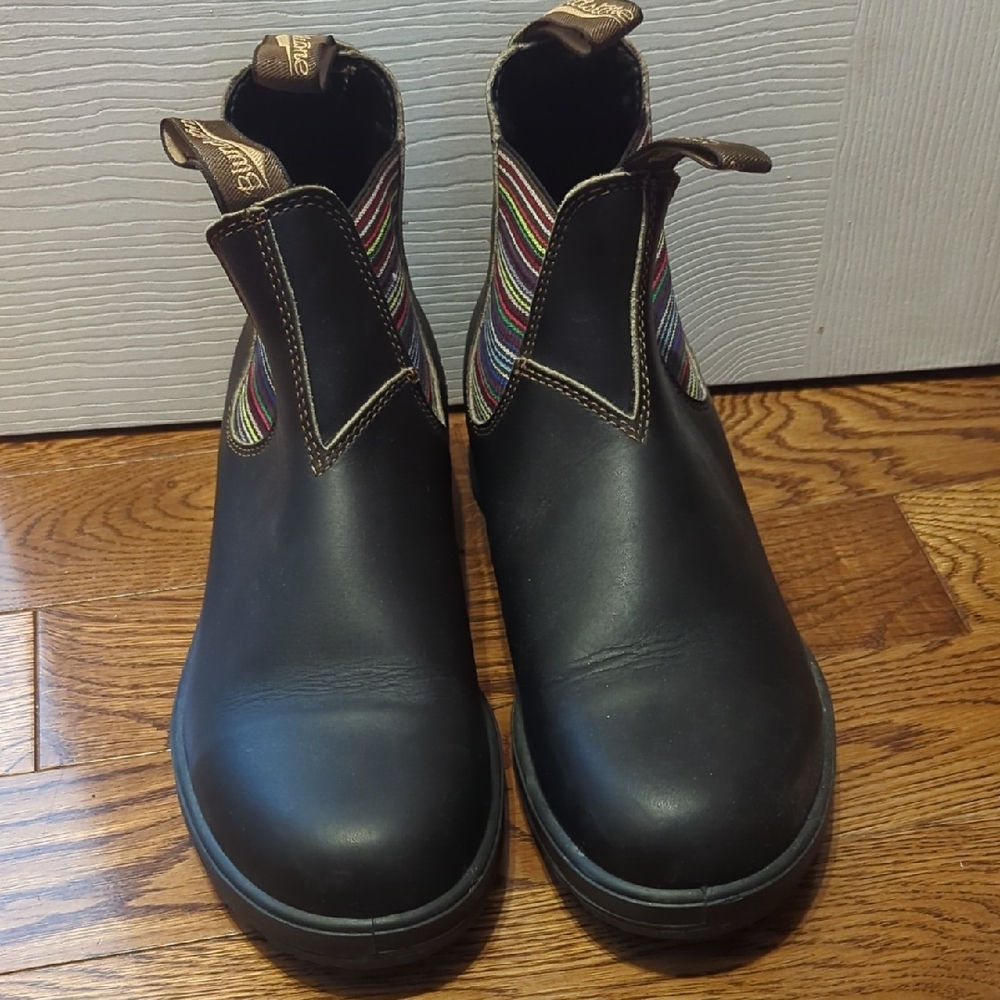 Men's Blundstone Dark Brown Boots with Colorful Stripes